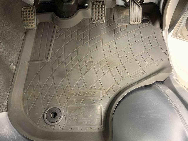 ハイゼットトラックＥＸＴ　４ＷＤ５速ＭＴ・ＣＤチューナー・キーレスエントリー・マニュアルエアコン（群馬県）の中古車