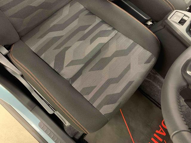 タフトＧ　４ＷＤＬＥＤヘッドライト・オートライト・オートマチックハイビーム・プッシュスタートボタン・アイドリングストップ・シートヒーター・オートエアコン・電動パーキングブレーキ・スマートアシスト（群馬県）の中古車