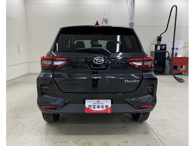 ロッキープレミアムＧ　４ＷＤＬＥＤヘッドライト・オートライト・オートマチックハイビーム・プッシュスタートボタン・アイドリングストップ・シートヒーター・オートエアコン・電動パーキングブレーキ・スマートアシスト（群馬県）の中古車