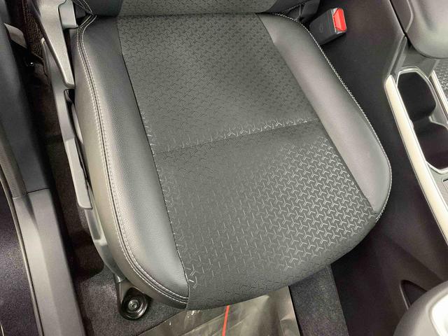 ロッキープレミアムＧ　４ＷＤＬＥＤヘッドライト・オートライト・オートマチックハイビーム・プッシュスタートボタン・アイドリングストップ・シートヒーター・オートエアコン・電動パーキングブレーキ・スマートアシスト（群馬県）の中古車