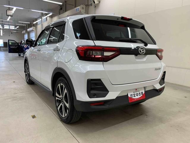 ロッキープレミアム　２ＷＤ９インチナビ・ＬＥＤヘッドライト・ドラレコ・バックカメラ・ＥＴＣ・シートヒーター・スマートアシスト・アイドリングストップ・プッシュボタンスタート・オートライト・オートマチックハイビーム・オートエアコン（群馬県）の中古車