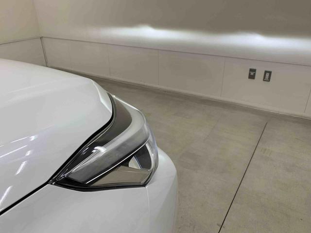 ロッキープレミアム　２ＷＤ９インチナビ・ＬＥＤヘッドライト・ドラレコ・バックカメラ・ＥＴＣ・シートヒーター・スマートアシスト・アイドリングストップ・プッシュボタンスタート・オートライト・オートマチックハイビーム・オートエアコン（群馬県）の中古車