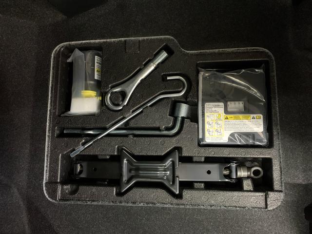 トールカスタムＧ　２ＷＤ元当社試乗車　９インチディスプレイオーディオ　両側電動スライドドア　キーフリー　プッシュボタンスタート　ＬＥＤヘッドライト　オートライト　電動パーキングブレーキ　バックカメラ　スマートアシスト（群馬県）の中古車