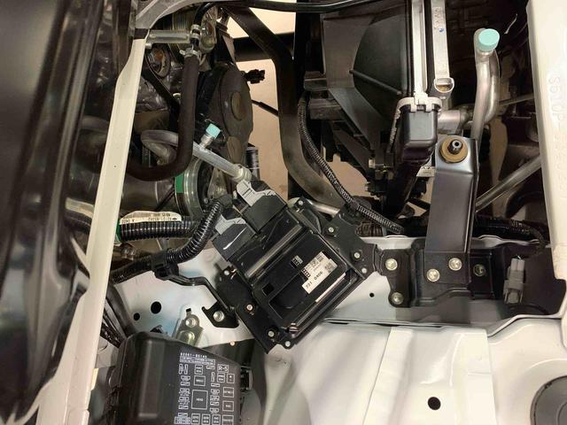 ハイゼットトラックスタンダード　農用スペシャル　４ＷＤ５速ＭＴ　キーレスエントリー　ＡＭＦＭラジオ　マニュアルエアコン　スマートアシスト　ＬＥＤヘッドライト　荷台作業灯（群馬県）の中古車