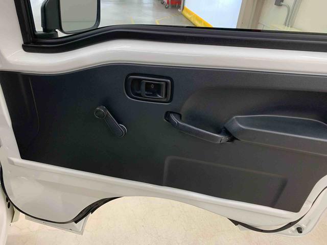 ハイゼットトラックスタンダード　農用スペシャル　４ＷＤ５速ＭＴ　キーレスエントリー　ＡＭＦＭラジオ　マニュアルエアコン　スマートアシスト　ＬＥＤヘッドライト　荷台作業灯（群馬県）の中古車
