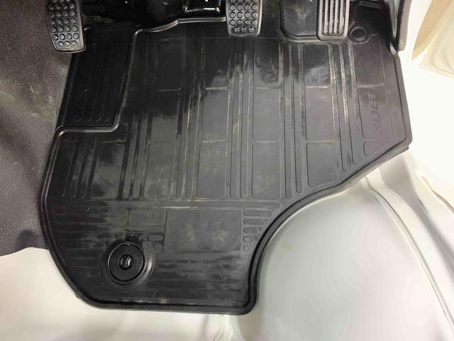ハイゼットトラックスタンダード　農用スペシャル　４ＷＤ５速ＭＴ　キーレスエントリー　ＡＭＦＭラジオ　マニュアルエアコン　スマートアシスト　ＬＥＤヘッドライト　荷台作業灯（群馬県）の中古車