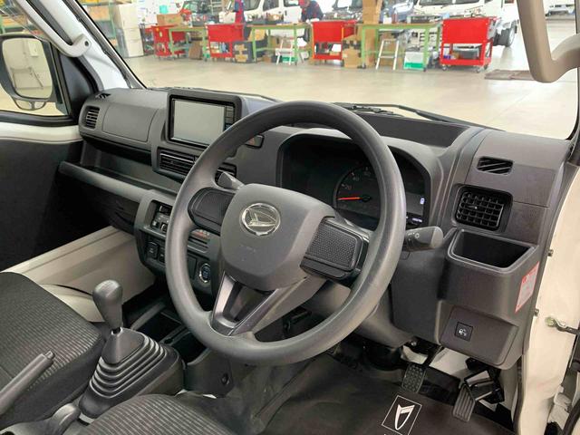 ハイゼットトラックEXT 4WD 走行14233キロ 純正ナビ7インチナビ LEDヘッドライト オートライト 5速MT マニュアルエアコン キーフリー プッシュボタンスタート アイドリングストップ 電動格納式ドアミラー スマートアシスト(群馬県)の中古車