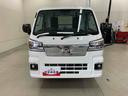 ハイゼットトラック 中古車 ＥＸＴ　４ＷＤ　走行１４２３３キロ　純正ナビ７インチナビ　ＬＥＤヘッドライト　オートライト　５速ＭＴ　マニュアルエアコン　キーフリー　プッシュボタンスタート　アイドリングストップ　電動格納式ドアミラー　スマートアシスト