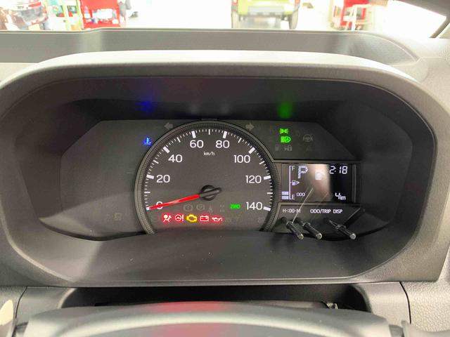 ハイゼットトラックスタンダード　４ＷＤオートライト・オートマチックハイビーム・ＡＭＦＭラジオ・マニュアルエアコン・キーレスエントリー・アイドリングストップ・スマートアシスト（群馬県）の中古車