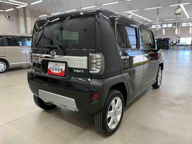 タフトG クロムベンチャー 2WD 走行4301キロバックカメラ オートエアコン 運転席助手席シートヒーター プッシュボタンスタート LEDヘッドライト オートライト スマートアシスト アイドリングストップ ガラスルーフ 電動パーキングブレーキ(群馬県)の中古車