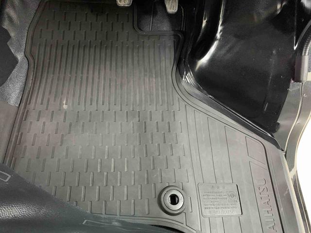 ハイゼットカーゴＤＸ　４ＷＤキーレスエントリー・マニュアルエアコン・スマートアシスト・アイドリングストップ・オートライト・オートマチックハイビーム・ＡＭ，ＦＭラジオ・両側スライドドア（群馬県）の中古車