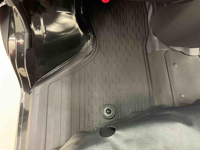 ハイゼットカーゴＤＸ　４ＷＤキーレスエントリー・マニュアルエアコン・スマートアシスト・アイドリングストップ・オートライト・オートマチックハイビーム・ＡＭ，ＦＭラジオ・両側スライドドア（群馬県）の中古車