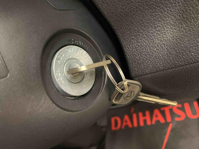 ハイゼットカーゴスペシャル　２ＷＤオートライト・オートマチックハイビーム・ＡＭＦＭラジオ・キーレスエントリー・アイドリングストップ・スマートアシスト・マニュアルエアコン（群馬県）の中古車