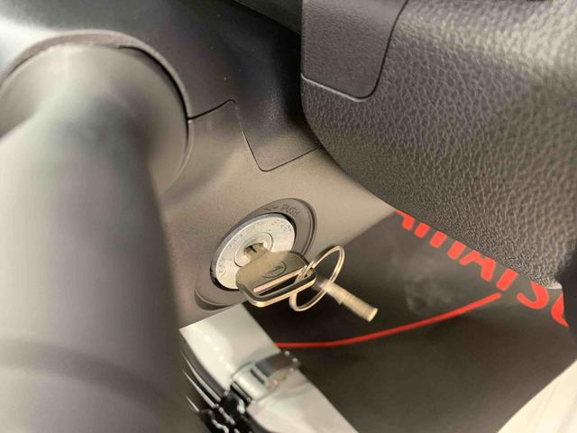 ハイゼットトラックスタンダード　農用スペシャル　４ＷＤオートライト・オートマチックハイビーム・ＡＭＦＭラジオ・マニュアルエアコン・キーレスエントリー・アイドリングストップ・スマートアシスト（群馬県）の中古車