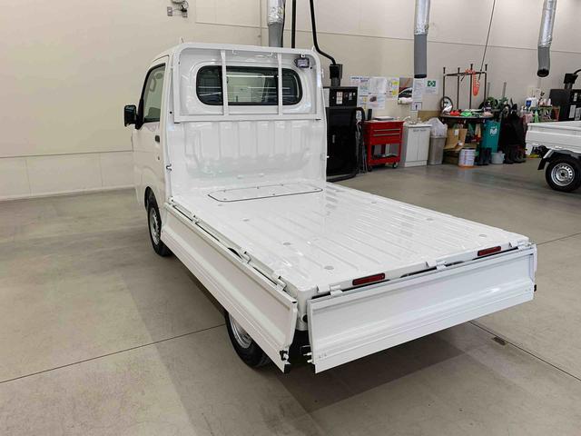 ハイゼットトラックスタンダード　農用スペシャル　４ＷＤオートライト・オートマチックハイビーム・ＡＭＦＭラジオ・マニュアルエアコン・キーレスエントリー・アイドリングストップ・スマートアシスト（群馬県）の中古車