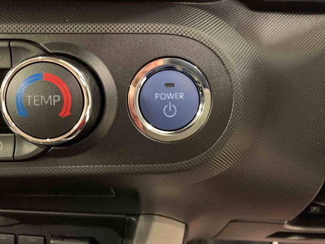 ロッキープレミアムＧ　ＨＥＶ　２ＷＤＬＥＤヘッドライト・オートライト・オートマチックハイビーム・プッシュスタートボタン・アイドリングストップ・シートヒーター・オートエアコン・電動パーキングブレーキ・スマートアシスト（群馬県）の中古車