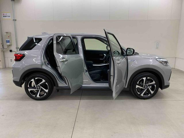 ロッキープレミアムＧ　ＨＥＶ　２ＷＤＬＥＤヘッドライト・オートライト・オートマチックハイビーム・プッシュスタートボタン・アイドリングストップ・シートヒーター・オートエアコン・電動パーキングブレーキ・スマートアシスト（群馬県）の中古車