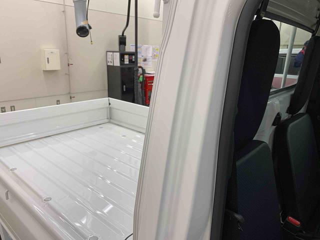 ハイゼットトラックスタンダード 農用スペシャル 4WD5速MT・オートライト・オートマチックハイビーム・AMFMラジオ・マニュアルエアコン・キーレスエントリー・アイドリングストップ・スマートアシスト(群馬県)の中古車