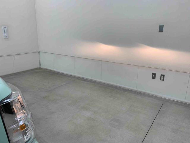 ハイゼットカーゴＤＸ　４ＷＤオートライト・オートマチックハイビーム・キーレスエントリー・アイドリングストップ・マニュアルエアコン・水平格納式リヤシート・スマートアシスト（群馬県）の中古車