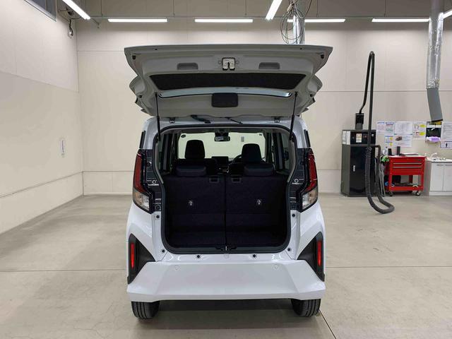 ムーヴＲＳ　２ＷＤ両側電動スライドドア・ＬＥＤヘッドライト・オートライト・オートマチックハイビーム・プッシュスタートボタン・アイドリングストップ・オートエアコン・電動パーキングブレーキ・スマートアシスト（群馬県）の中古車