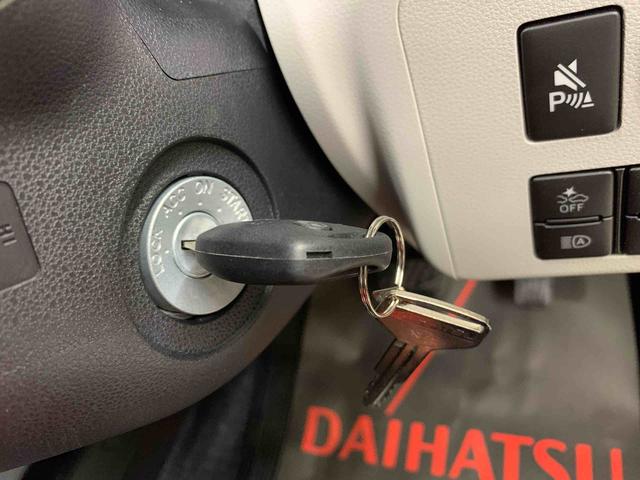 ミライースX SAIII 4WDLEDヘッドライト・オートライト・オートマチックハイビーム・キーレスエントリー・アイドリングストップ・マニュアルエアコン・電動格納式ドアミラー・スマートアシストIII(群馬県)の中古車