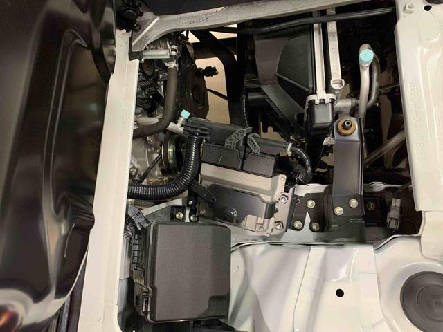 ハイゼットトラックスタンダード 4WD5速MT キーレスエントリー アイドリングストップ マニュアルエアコン AMFMラジオ スマートアシスト オートライト オートマチックハイビーム 助手席エアバック(群馬県)の中古車