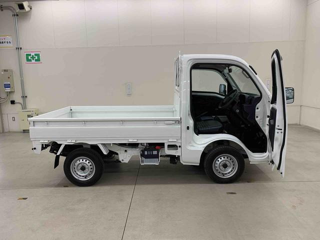 ハイゼットトラックスタンダード 4WD5速MT キーレスエントリー アイドリングストップ マニュアルエアコン AMFMラジオ スマートアシスト オートライト オートマチックハイビーム 助手席エアバック(群馬県)の中古車