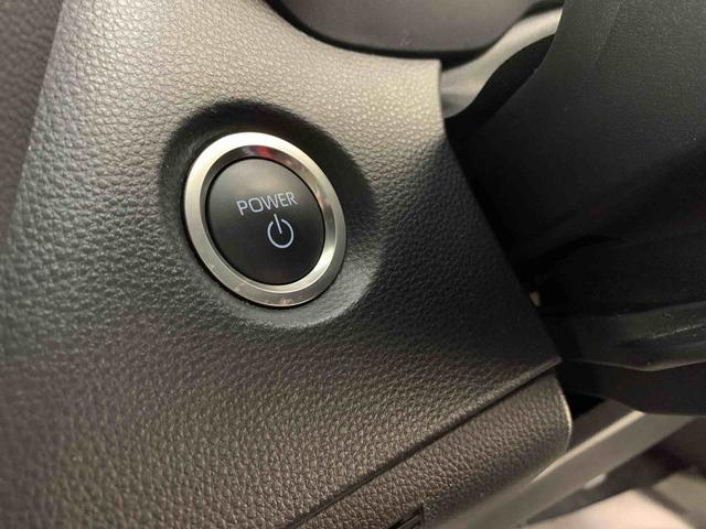 カローラスポーツハイブリッドG Z 2WD 走行31063キロ ナビ ETCナビ ETC LEDヘッドライト オートライト プッシュボタンスタート オートエアコン バックカメラ シートヒーター キーフリー バックカメラ 電動パーキングブレーキ 電動格納式ドアミラー(群馬県)の中古車
