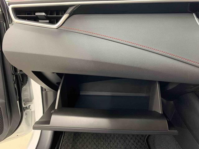 カローラスポーツハイブリッドG Z 2WD 走行31063キロ ナビ ETCナビ ETC LEDヘッドライト オートライト プッシュボタンスタート オートエアコン バックカメラ シートヒーター キーフリー バックカメラ 電動パーキングブレーキ 電動格納式ドアミラー(群馬県)の中古車