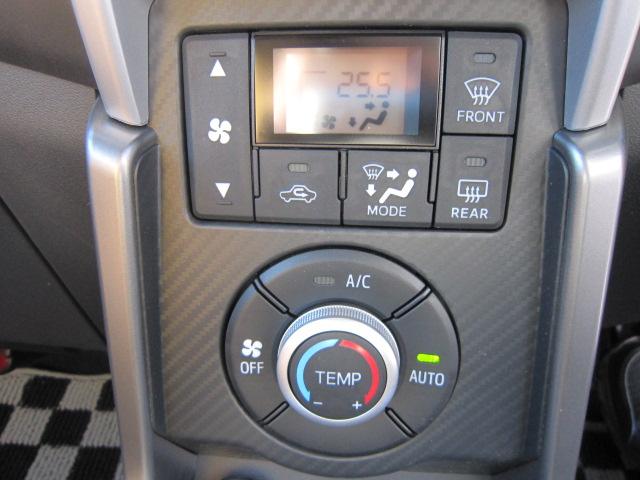 コペンセロナビゲーションシステム　バックカメラ　ドライブレコーダー　ＥＴＣ車載器　オートライトＬＥＤライト　フォグランプ　ターボエンジン　衝突安全ボディ　運転席助手席シートヒーター（栃木県）の中古車