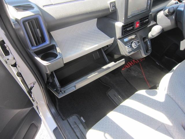 タントＸ片側電動スライドドア　ナビゲーションシステム　バックカメラ　運転席助手席シートヒーター　ＬＥＤヘッドライト　オートライト　運転席ロングスライドシート　スマートアシスト（栃木県）の中古車