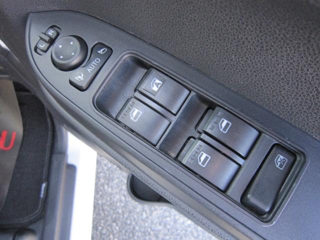 タントＸ片側電動スライドドア　ナビゲーションシステム　バックカメラ　運転席助手席シートヒーター　ＬＥＤヘッドライト　オートライト　運転席ロングスライドシート　スマートアシスト（栃木県）の中古車