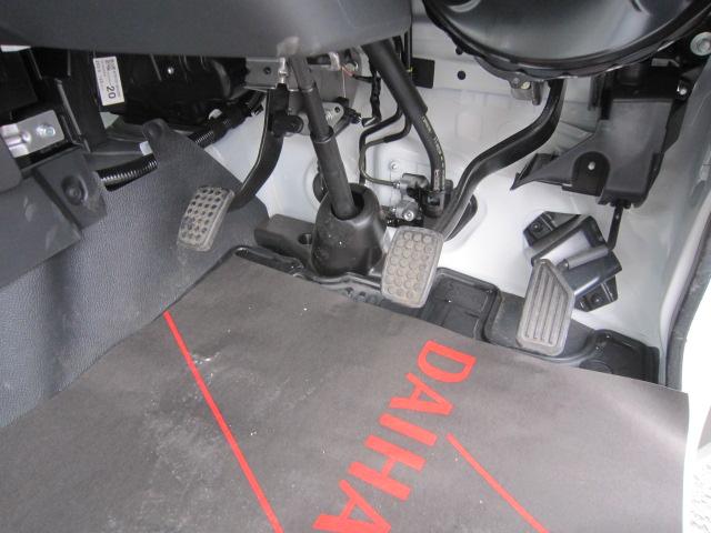 ハイゼットトラックスタンダード 農用スペシャル衝突安全ボディ 切り替え4WD オートライト スマートアシスト 車線逸脱警報 衝突被害軽減システム アイドリングストップ デフロック 作業灯(栃木県)の中古車