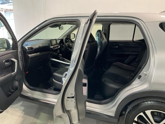 ロッキープレミアムGナビ イモビライザー 全周囲モニター 電動格納ミラー ACC Rカメラ レーンキープ オートマチックハイビーム キーフリーシステム スマートキー&プッシュスタート LEDヘッドランプ(栃木県)の中古車