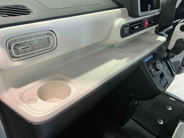 ムーヴキャンバスストライプスGキーフリーシステム LEDヘッドライト LEDフォグランプ オートエアコン 運転席・助手席電動スライドドア 運転席・助手席シートヒーター スマートアシスト(栃木県)の中古車