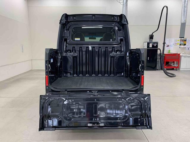 ハイゼットカーゴデッキバンＧＬ　２ＷＤ社外アルミホイール・４速ＡＴ車（群馬県）の中古車