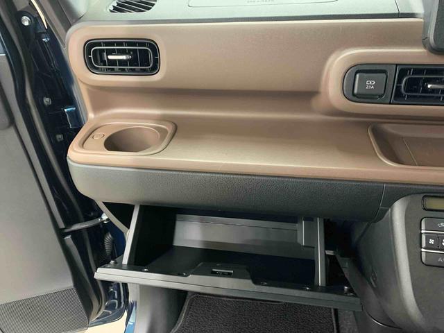 ムーヴキャンバスセオリーＧ　２ＷＤ両側電動スライドドア　　ＬＥＤヘッドライト　バックカメラ　　シートヒーター　　スマートアシスト　　オートライト　オートエアコン　置きラクボックス　ホッとカップホルダー　電動パーキングブレーキ（群馬県）の中古車