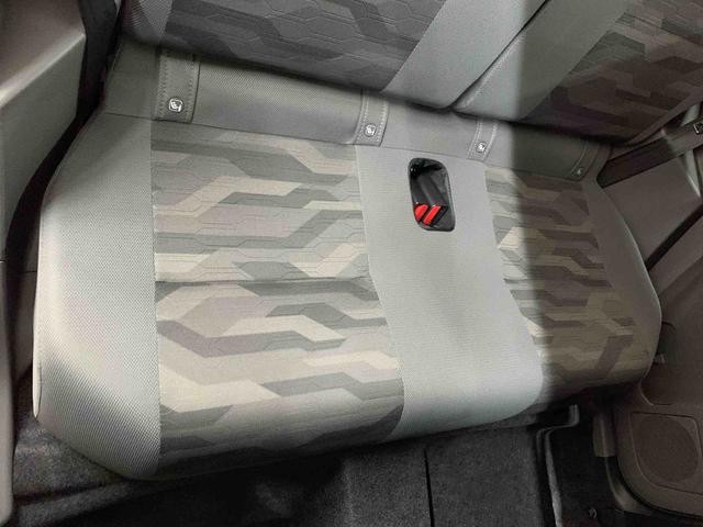 タフトG ダーククロムベンチャー 2WDLEDヘッドライト バックカメラ シートヒーター プッシュボタンスタート オートライト アダプティブクルーズコントロール オートエアコン 電動格納式ドアミラー 天井窓 電動パーキングブレーキ(群馬県)の中古車