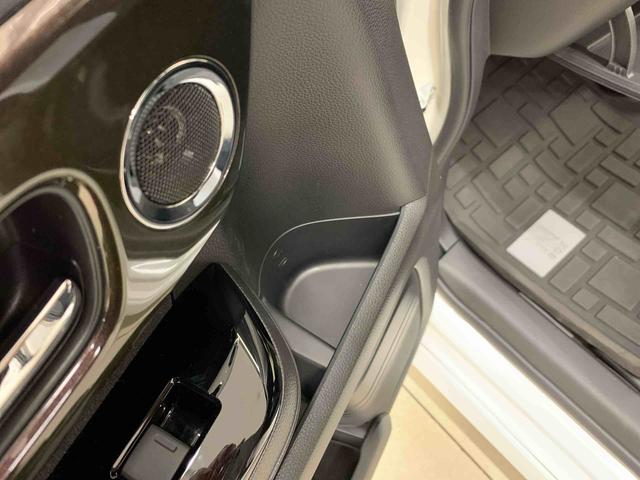 Ｎ−ＢＯＸカスタムＧ・スロープＬホンダセンシング　４ＷＤ車椅子仕様車・福祉車両・両側電動スライドドア・ＬＥＤヘッドライト・ナビ・ドラレコ・バックカメラ・ＥＴＣ・プッシュボタンスタート・オートエアコン・電動格納式ドアミラー・ＵＳＢチャージャー・（群馬県）の中古車