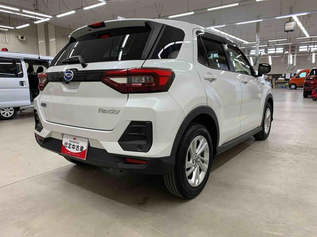 ロッキーX HEVLEDヘッドライト ナビ ドラレコ ETC パノラマモニター プッシュボタンスタート スマートアシスト オートライト オートマチックハイビーム オートエアコン 電動格納式ドアミラー(群馬県)の中古車