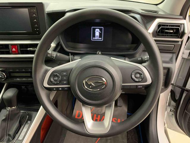 ロッキーX HEVLEDヘッドライト ナビ ドラレコ ETC パノラマモニター プッシュボタンスタート スマートアシスト オートライト オートマチックハイビーム オートエアコン 電動格納式ドアミラー(群馬県)の中古車