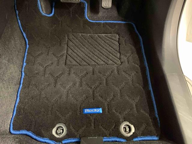 ロッキーX HEVLEDヘッドライト ナビ ドラレコ ETC パノラマモニター プッシュボタンスタート スマートアシスト オートライト オートマチックハイビーム オートエアコン 電動格納式ドアミラー(群馬県)の中古車