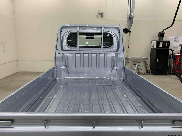 ハイゼットトラックスタンダード　４ＷＤオートライト　オートマチックハイビーム　　ＡＭＦＭラジオ　　キーレスエントリー　　アイドリングストップ　　　マニュアルエアコン　　スマートアシスト（群馬県）の中古車