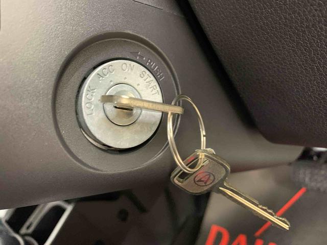 ハイゼットトラックスタンダード　４ＷＤオートライト　オートマチックハイビーム　　ＡＭＦＭラジオ　　キーレスエントリー　　アイドリングストップ　　　マニュアルエアコン　　スマートアシスト（群馬県）の中古車