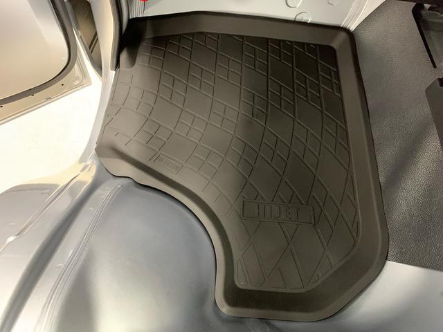 ハイゼットトラックスタンダード　４ＷＤオートライト　オートマチックハイビーム　　ＡＭＦＭラジオ　　キーレスエントリー　　アイドリングストップ　　　マニュアルエアコン　　スマートアシスト（群馬県）の中古車