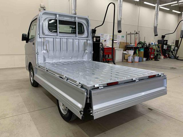 ハイゼットトラックスタンダード　４ＷＤオートライト　オートマチックハイビーム　　ＡＭＦＭラジオ　　キーレスエントリー　　アイドリングストップ　　　マニュアルエアコン　　スマートアシスト（群馬県）の中古車