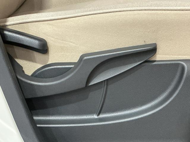 ムーヴキャンバスＸリミテッドメイクアップ　ＳＡII横滑り防止システム　アイドルストップ　セキュリティ　運転席助手席エアバッグ　ナビＴＶ　キーフリーシステム　レーンアシスト　電動格納ミラー　スマートキー　ベンチシート　オートライト（栃木県）の中古車