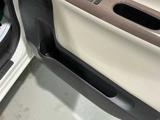 ムーヴキャンバスＸリミテッドメイクアップ　ＳＡII横滑り防止システム　アイドルストップ　セキュリティ　運転席助手席エアバッグ　ナビＴＶ　キーフリーシステム　レーンアシスト　電動格納ミラー　スマートキー　ベンチシート　オートライト（栃木県）の中古車