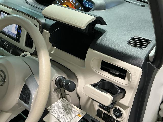 ムーヴキャンバスＸリミテッドメイクアップ　ＳＡII横滑り防止システム　アイドルストップ　セキュリティ　運転席助手席エアバッグ　ナビＴＶ　キーフリーシステム　レーンアシスト　電動格納ミラー　スマートキー　ベンチシート　オートライト（栃木県）の中古車