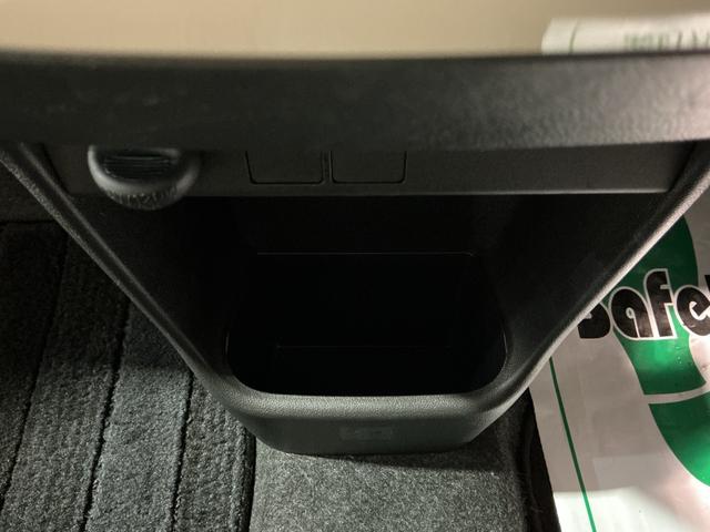 ムーヴキャンバスＸリミテッドメイクアップ　ＳＡII横滑り防止システム　アイドルストップ　セキュリティ　運転席助手席エアバッグ　ナビＴＶ　キーフリーシステム　レーンアシスト　電動格納ミラー　スマートキー　ベンチシート　オートライト（栃木県）の中古車